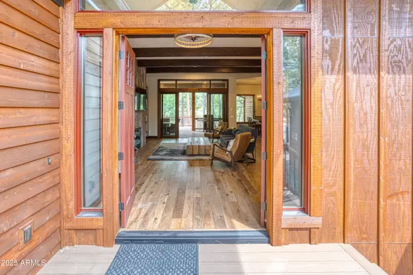 Show Low, AZ 85901,381 S Falling Leaf Road