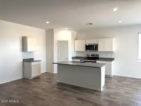 Coolidge, AZ 85128,1021 N 13TH Place