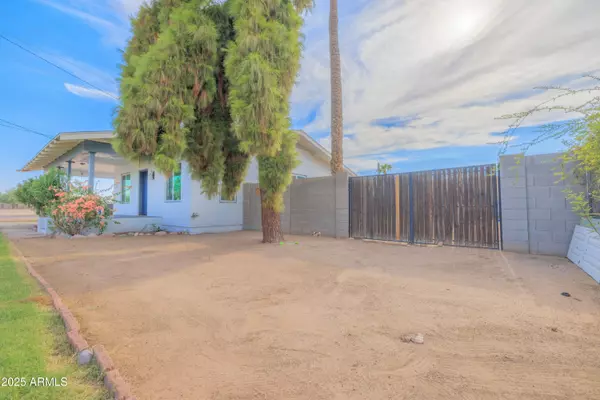 Chandler, AZ 85225,18 N HAMILTON Street
