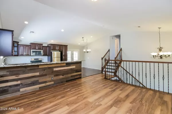 Phoenix, AZ 85037,8913 W SHERIDAN Street