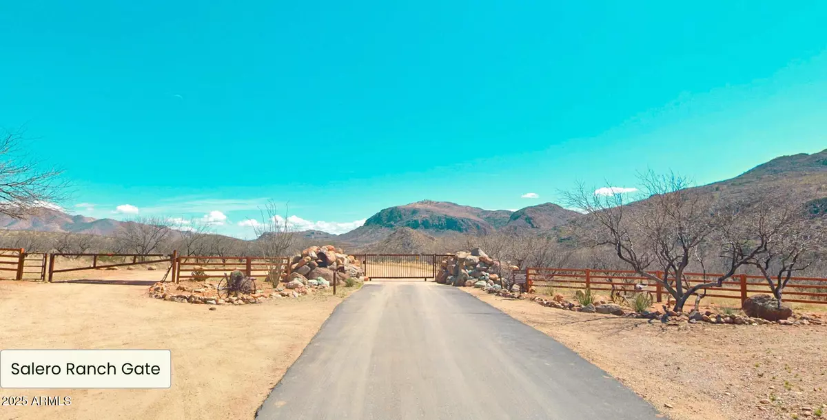 Patagonia, AZ 85624,Mesquite Trail #137