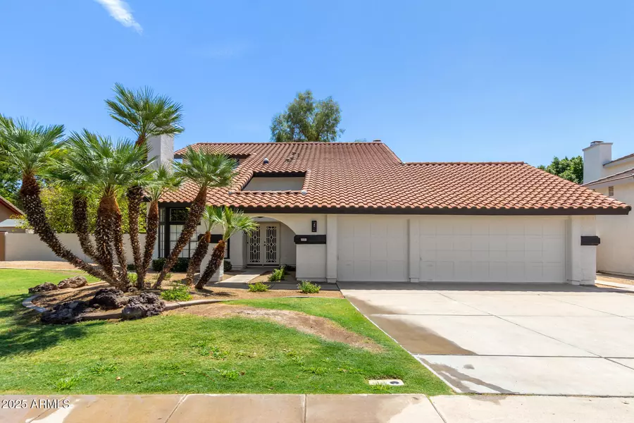 3337 E GLADE Circle, Mesa, AZ 85204