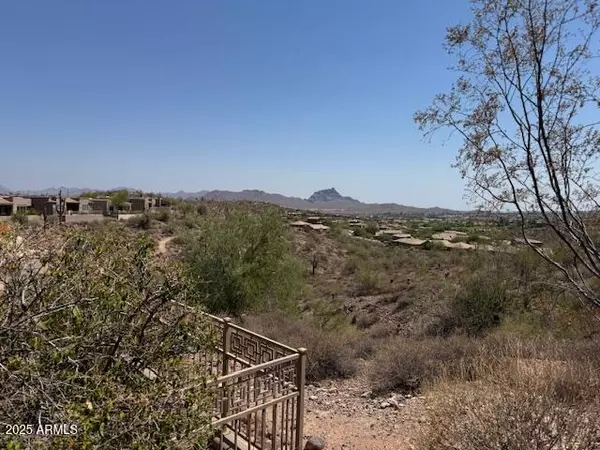 Fountain Hills, AZ 85268,17223 E FONTANA Way