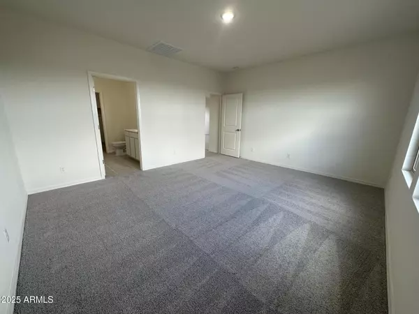 Florence, AZ 85132,5661 E IRIS Drive