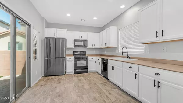 Peoria, AZ 85383,10296 W SANDS Drive #485