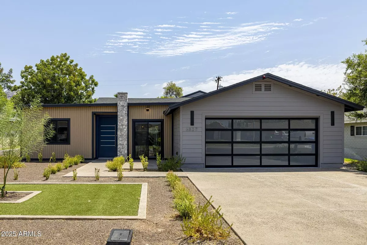 Phoenix, AZ 85014,6827 N 14TH Place