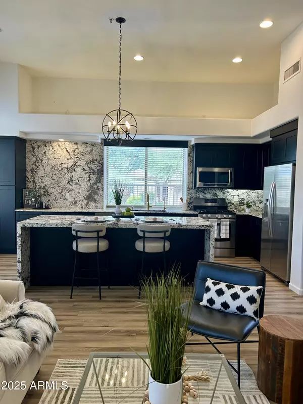Scottsdale, AZ 85266,34476 N 68TH Way