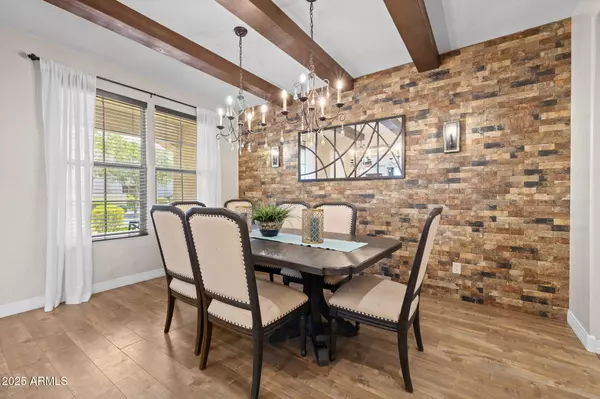 10648 E Kinetic Drive, Mesa, AZ 85212