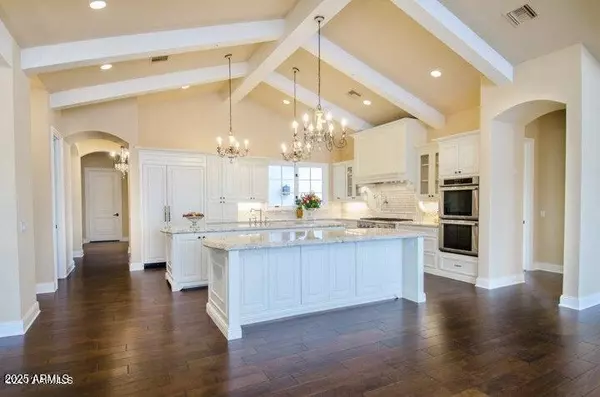 Paradise Valley, AZ 85253,6840 E HORSESHOE Road