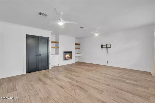 Phoenix, AZ 85051,7348 N 38TH Avenue