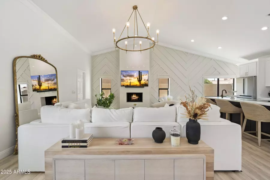 10560 E PALOMINO Road, Scottsdale, AZ 85258