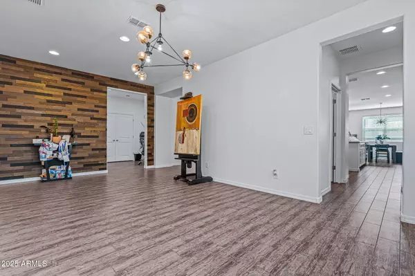 Phoenix, AZ 85085,2929 W AMBER SUN Drive