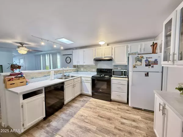 Peoria, AZ 85345,6960 W Peoria Avenue #49