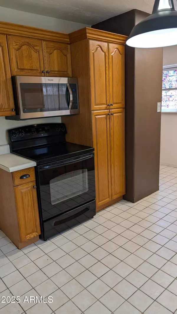 Glendale, AZ 85301,5850 W GARDENIA Avenue