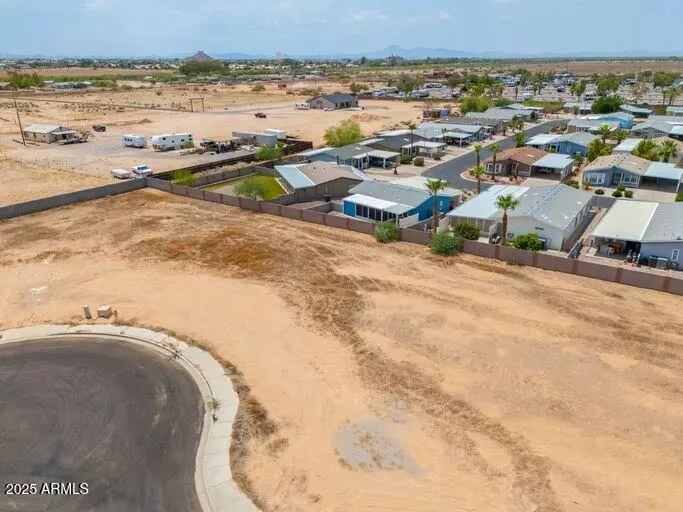 Casa Grande, AZ 85122,2356 N HORSESHOE Circle #18