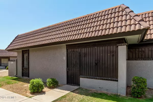 Phoenix, AZ 85037,9023 W ELM Street #8