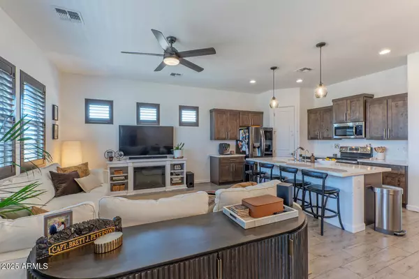 Rio Verde, AZ 85263,29708 N 168TH Street