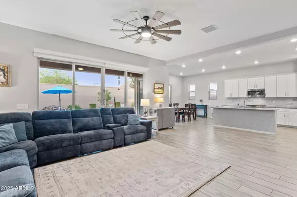 Phoenix, AZ 85083,28713 N 66TH Avenue