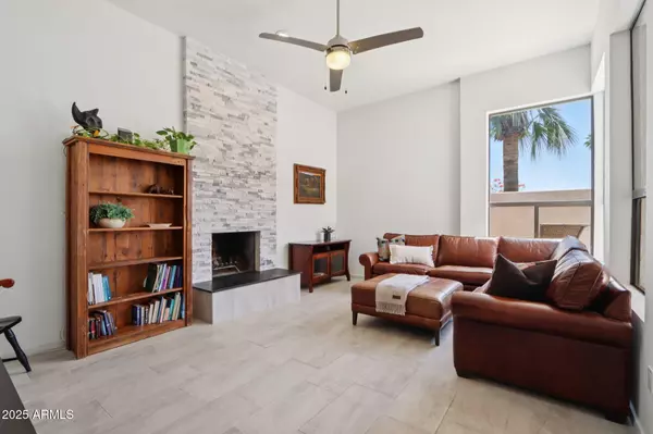 Scottsdale, AZ 85254,6720 E KELTON Lane