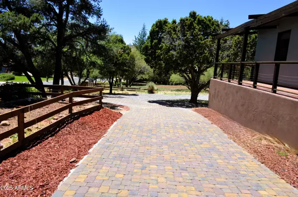 Sedona, AZ 86351,75 Raintree Road