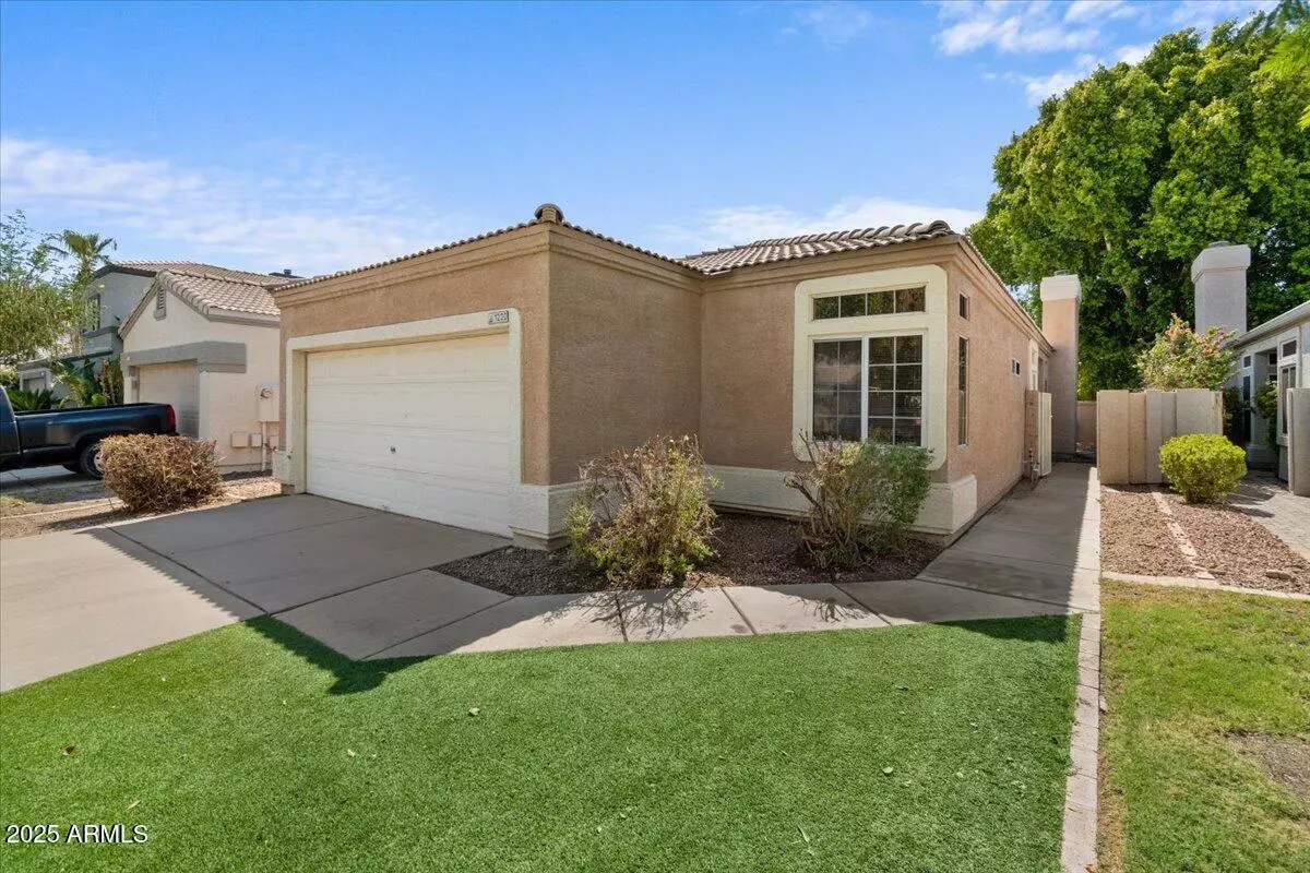 Gilbert, AZ 85234,1220 N CLIFFSIDE Drive
