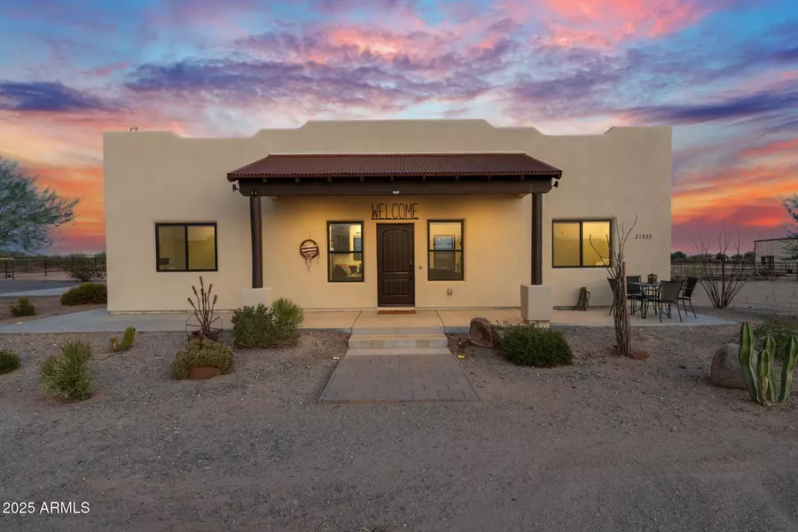 21333 W Galvin Street, Wittmann, AZ 85361
