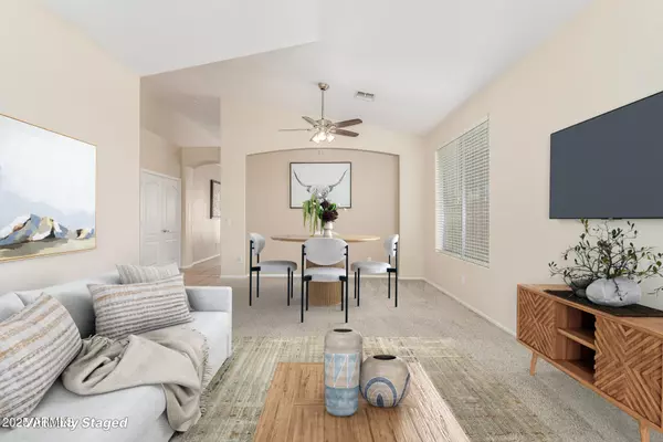 Queen Creek, AZ 85142,22090 E CALLE DE FLORES --