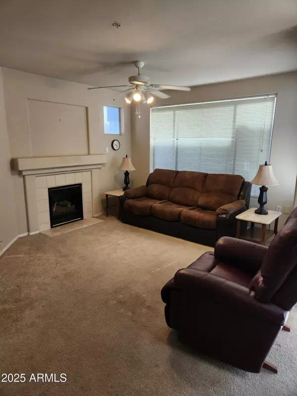 Phoenix, AZ 85013,3848 N 3RD Avenue #1044