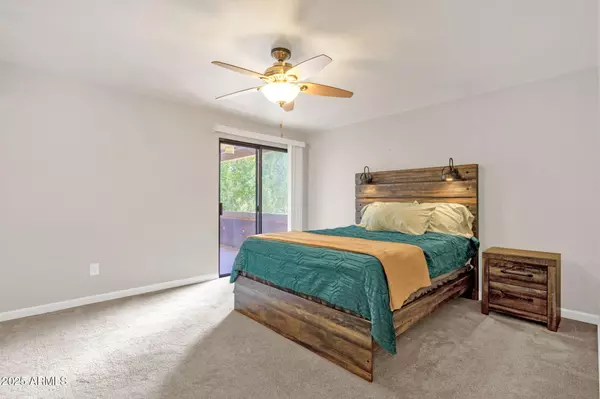 Scottsdale, AZ 85251,4950 N MILLER Road #215