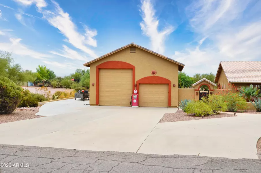10843 E SUGAR CREEK Drive, Gold Canyon, AZ 85118