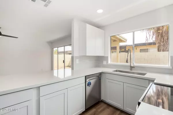 Tempe, AZ 85283,747 W RICE Drive
