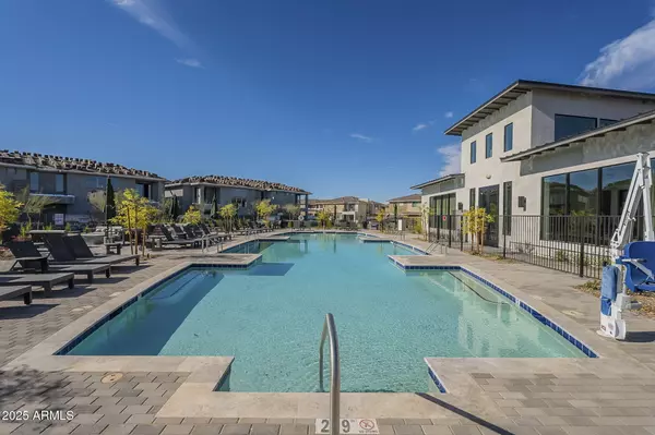 2121 W Sonoran Desert Drive #66, Phoenix, AZ 85085