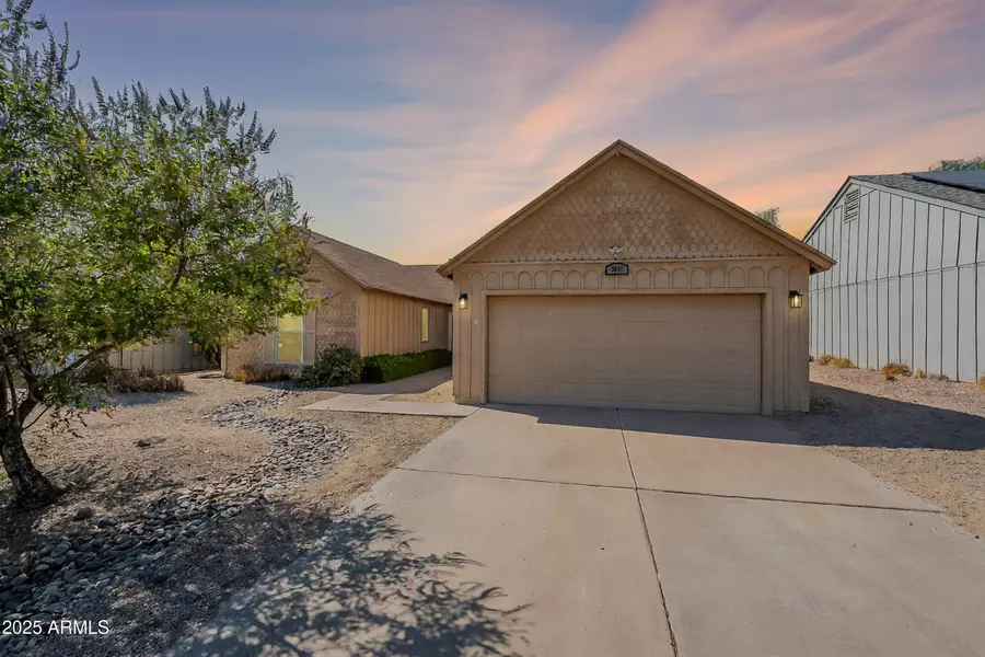 9852 S 46TH Street, Phoenix, AZ 85044