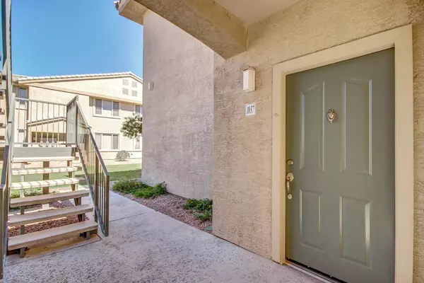 Phoenix, AZ 85048,16013 S DESERT FOOTHILLS Parkway #1037