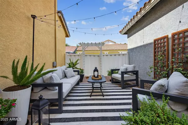 Gilbert, AZ 85296,3027 E HOBART Street