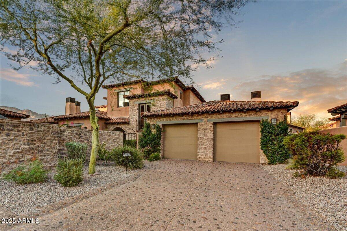 Gold Canyon, AZ 85118,7435 E GOLDEN EAGLE Circle