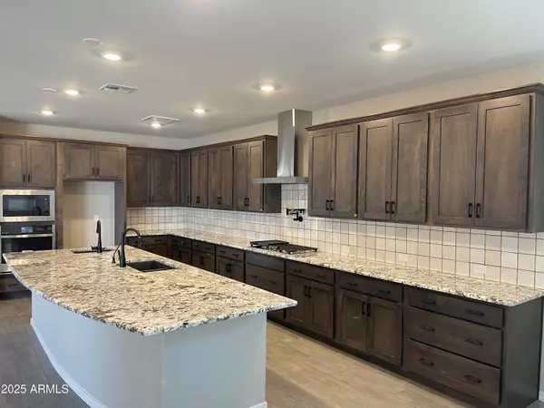 Avondale, AZ 85392,9964 W CATALINA Drive