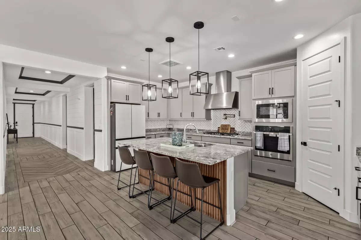 Mesa, AZ 85212,9649 E SPIRAL Avenue