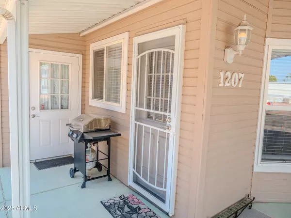 Mesa, AZ 85209,8865 E Baseline Road #1207
