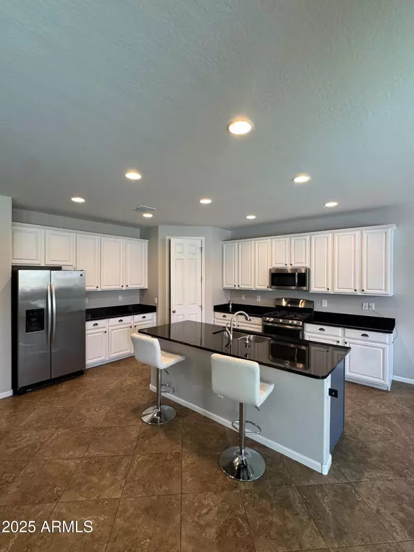 Gilbert, AZ 85298,4827 S MCMINN Court