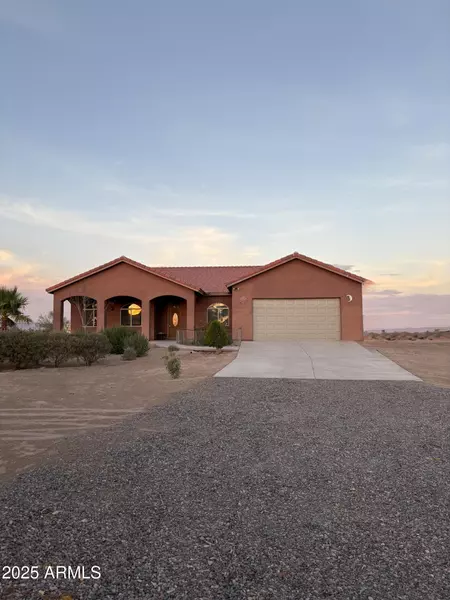 1511 S 377TH Avenue, Tonopah, AZ 85354