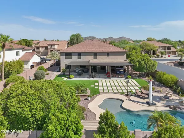 Peoria, AZ 85383,9724 W Running Deer Trail