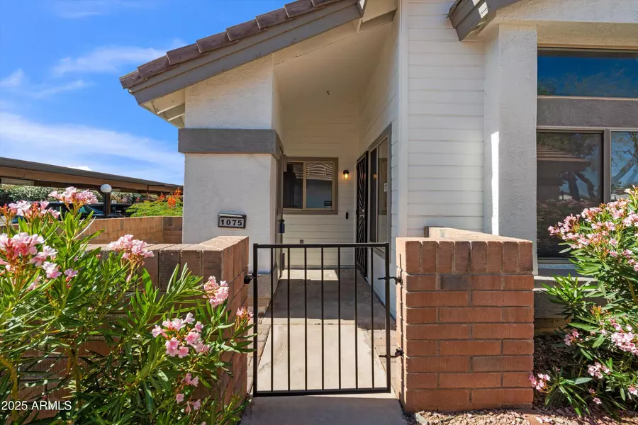2201 N COMANCHE Drive #1075, Chandler, AZ 85224