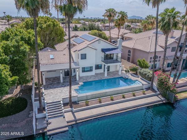 820 S COPPER KEY Court, Gilbert, AZ 85233