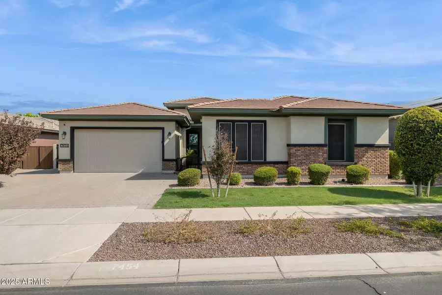 7454 E PERALTA Avenue, Mesa, AZ 85212