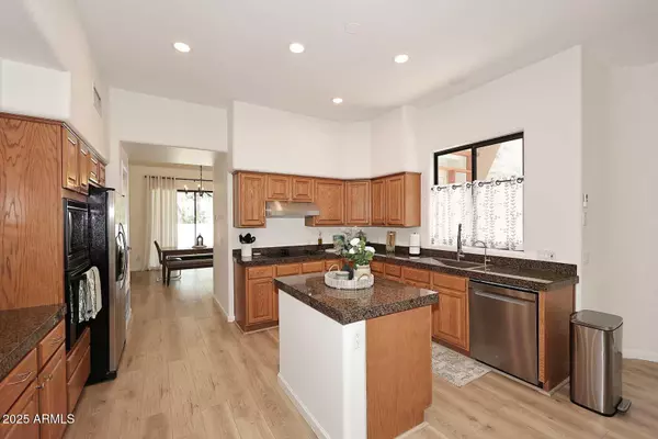 Chandler, AZ 85224,333 N PENNINGTON Drive #66