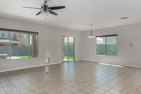 Litchfield Park, AZ 85340,18941 W OREGON Avenue