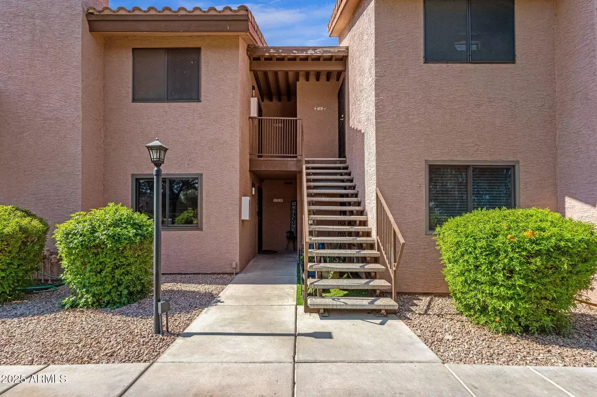 Chandler, AZ 85225,1075 E CHANDLER Boulevard #212