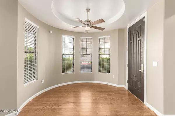 Paradise Valley, AZ 85253,7297 N Scottsdale Road #1001