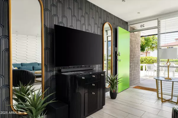 7601 E 2ND Street #20, Scottsdale, AZ 85251